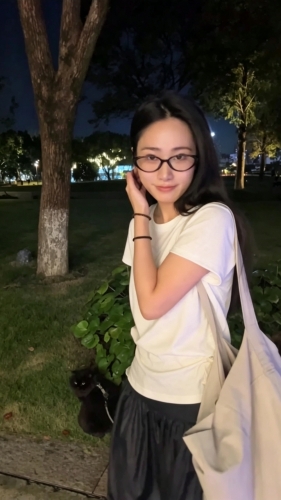 米妮吖的照片
