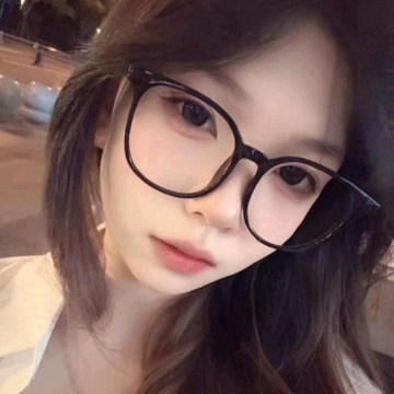xzx柒月的照片