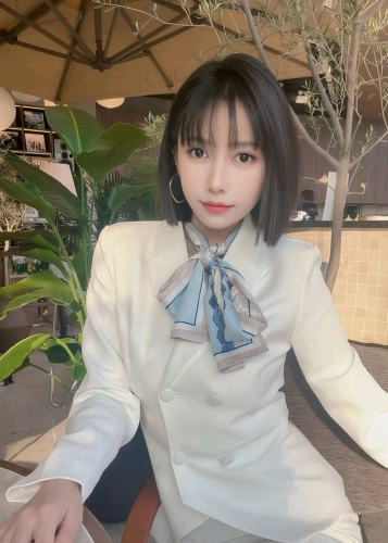 媚媚的照片