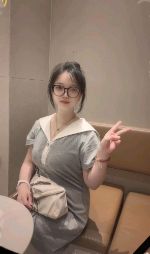 喃莹莹的照片