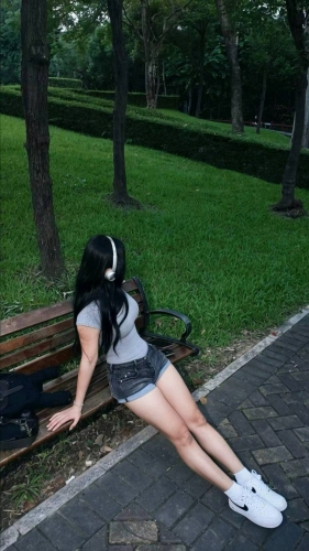 田甜子的照片