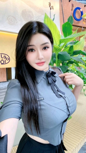小莹同学的照片