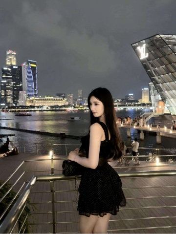 鱿鱼奶黄包的照片