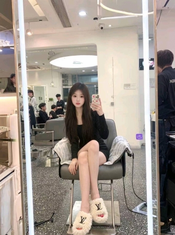 小琴总犯困的照片