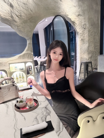 会跳舞的瑶瑶的照片