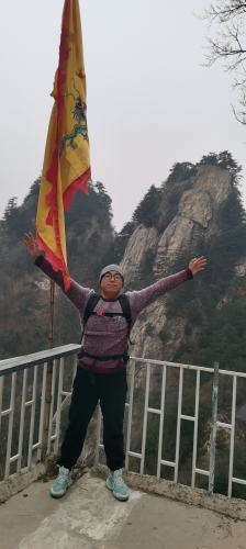山巅的照片