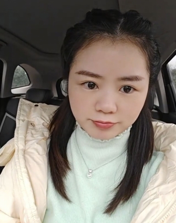 琳琳r415的照片